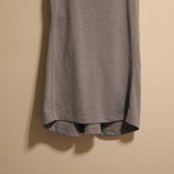 Old Navy Grey Activewear Run Tank Top - Picture 5 of 7